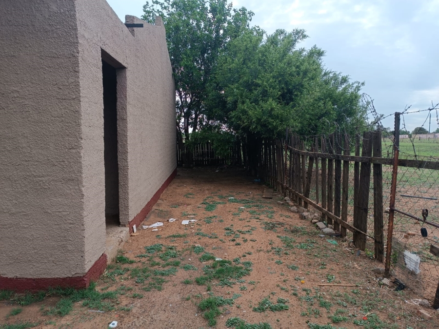 To Let 2 Bedroom Property for Rent in Mullerstuine Gauteng