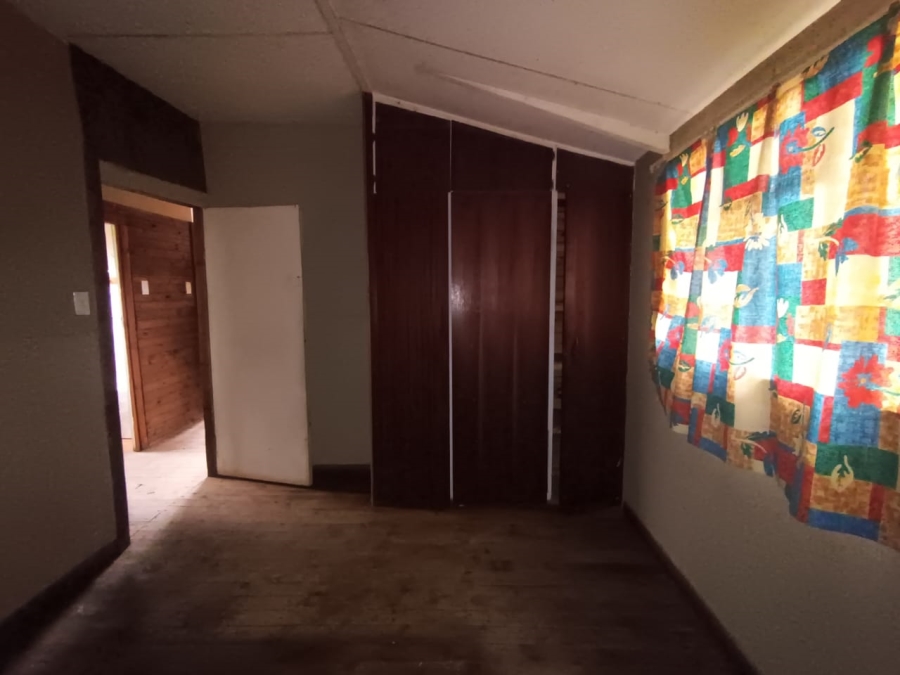 To Let 2 Bedroom Property for Rent in Mullerstuine Gauteng