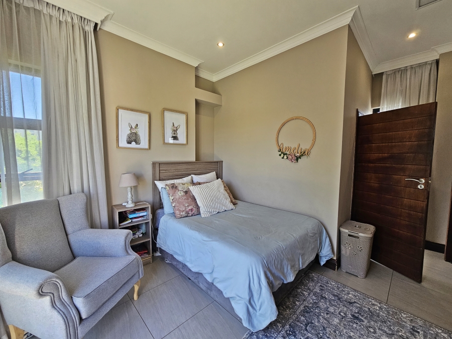 4 Bedroom Property for Sale in Midstream Ridge Gauteng