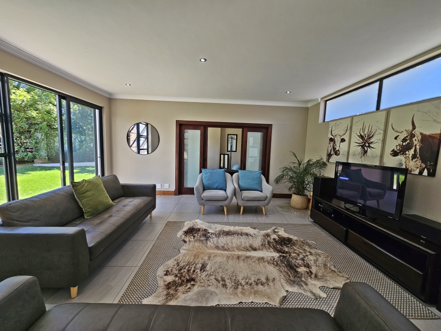 4 Bedroom Property for Sale in Midstream Ridge Gauteng