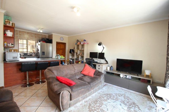 2 Bedroom Property for Sale in Northgate Gauteng