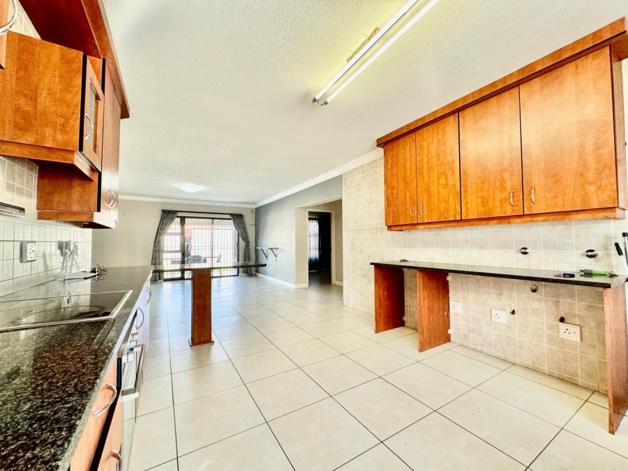 2 Bedroom Property for Sale in New Market Park Gauteng