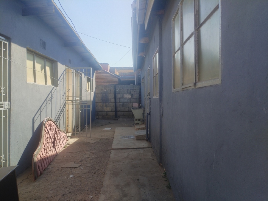 3 Bedroom Property for Sale in Kwa Thema Gauteng