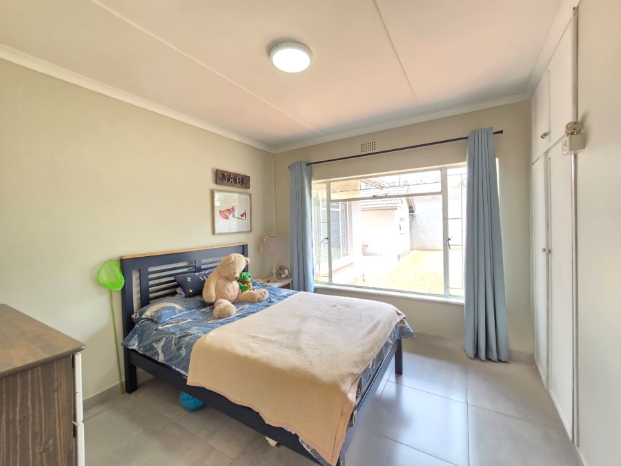 3 Bedroom Property for Sale in Highway Gardens Gauteng