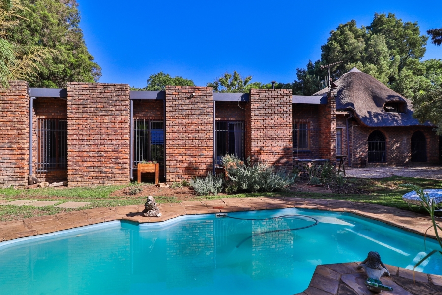 5 Bedroom Property for Sale in Murrayfield Gauteng