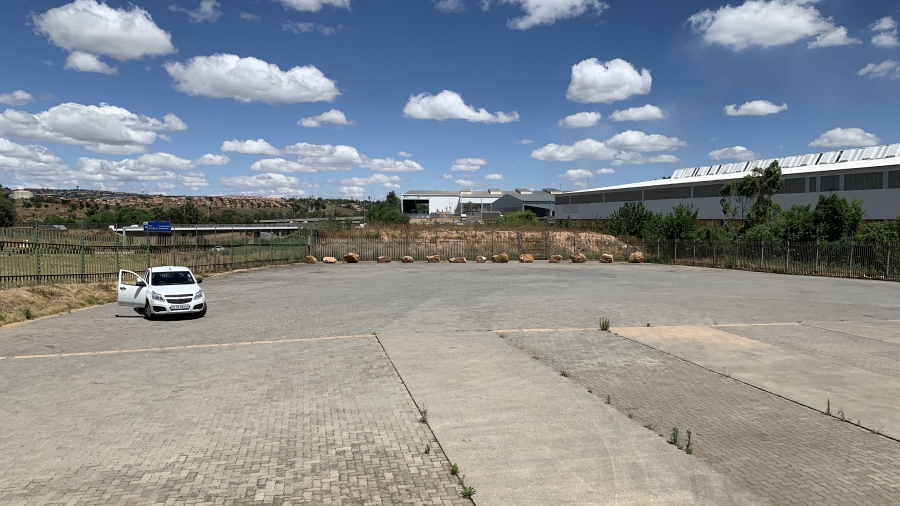 To Let commercial Property for Rent in Elandshaven Gauteng