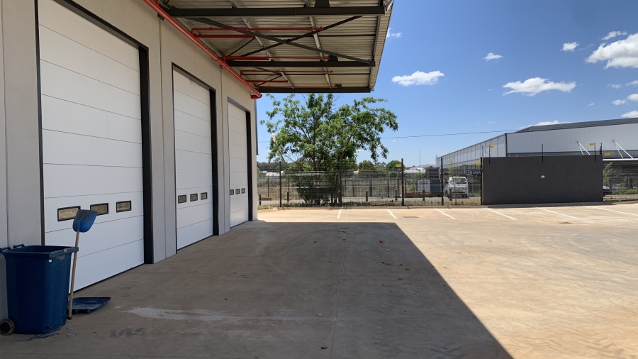 To Let commercial Property for Rent in Jet Park Gauteng