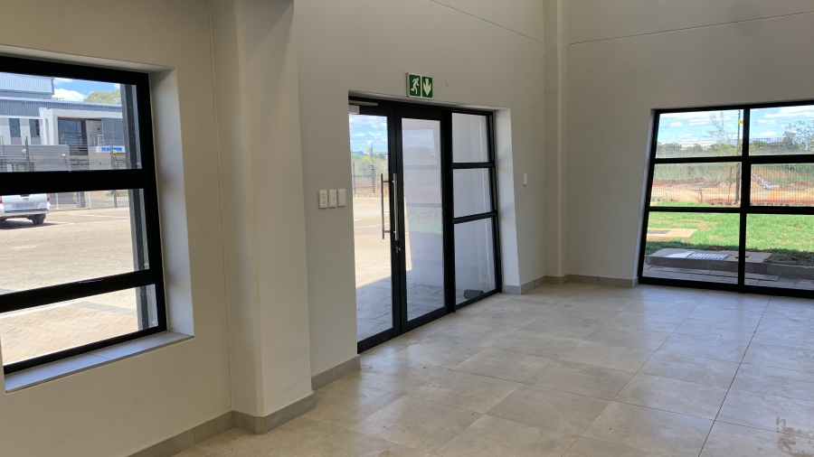 To Let commercial Property for Rent in Jet Park Gauteng