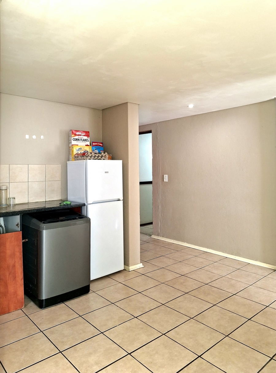 2 Bedroom Property for Sale in Braamfontein Gauteng