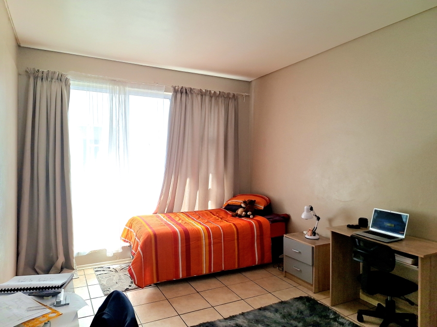 2 Bedroom Property for Sale in Braamfontein Gauteng