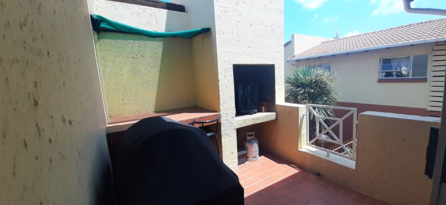 2 Bedroom Property for Sale in Witfield Gauteng