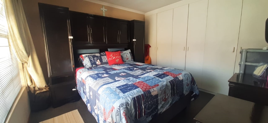 2 Bedroom Property for Sale in Witfield Gauteng