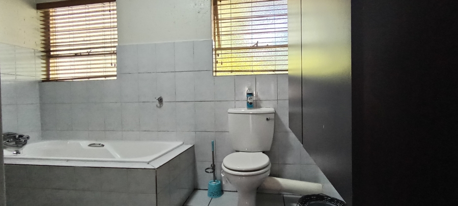 2 Bedroom Property for Sale in Witfield Gauteng