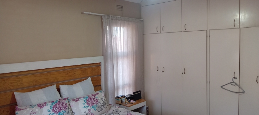 3 Bedroom Property for Sale in Lindhaven Gauteng