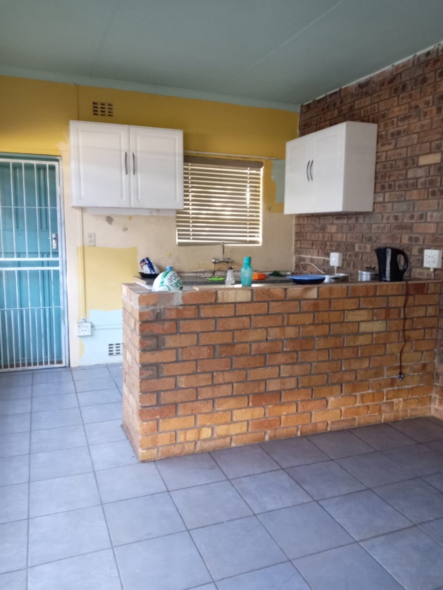 3 Bedroom Property for Sale in Birchleigh North Gauteng