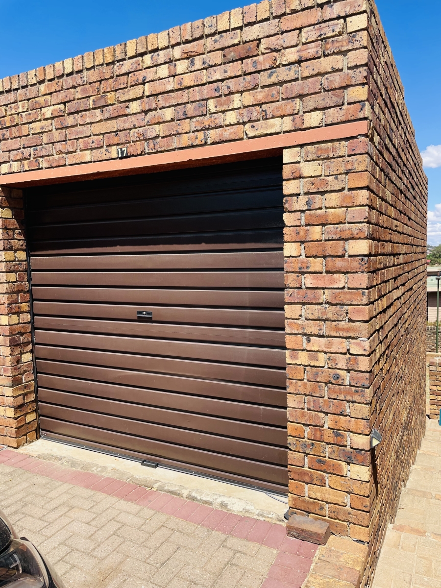 3 Bedroom Property for Sale in Krugersdorp North Gauteng