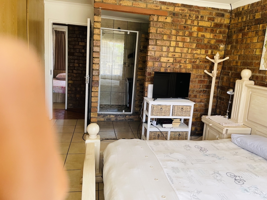 3 Bedroom Property for Sale in Krugersdorp North Gauteng