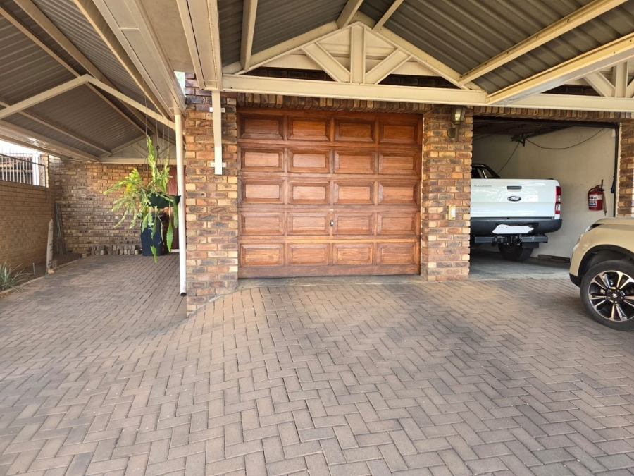 3 Bedroom Property for Sale in Montana Park Gauteng