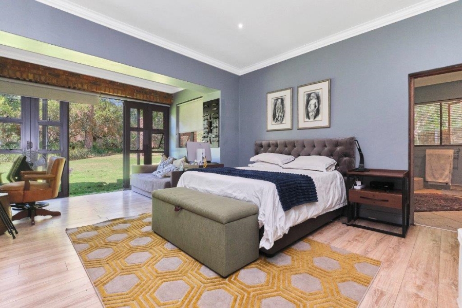 11 Bedroom Property for Sale in Maroeladal Gauteng