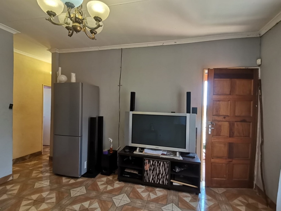 2 Bedroom Property for Sale in Eldorado Park Gauteng