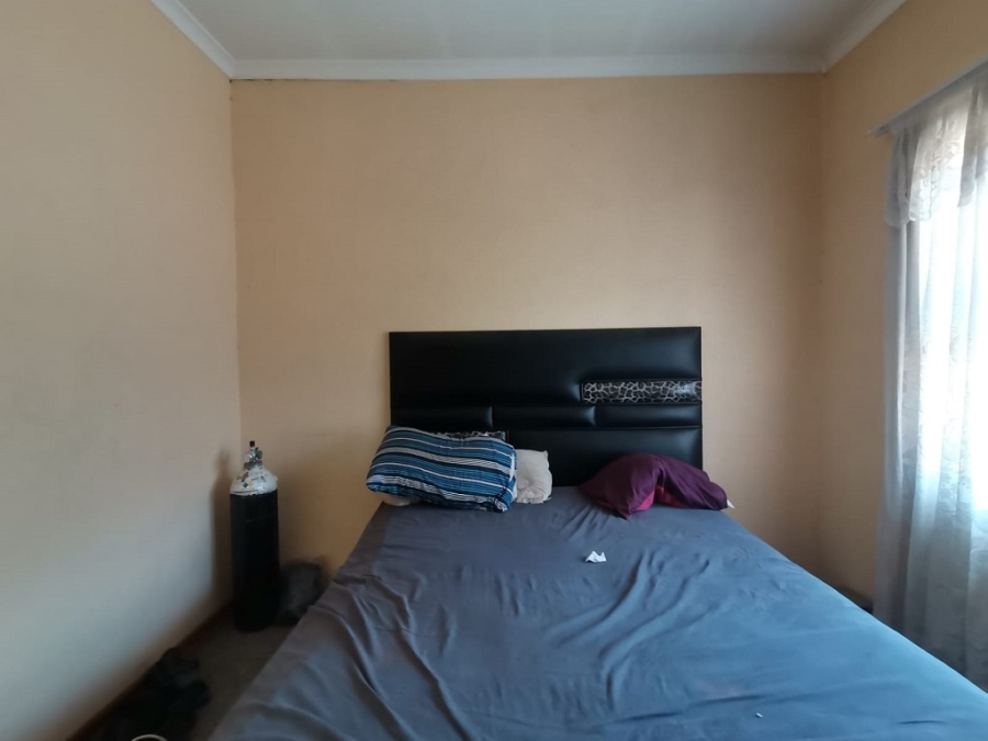 2 Bedroom Property for Sale in Eldorado Park Gauteng