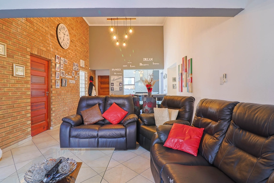 3 Bedroom Property for Sale in New Market Park Gauteng