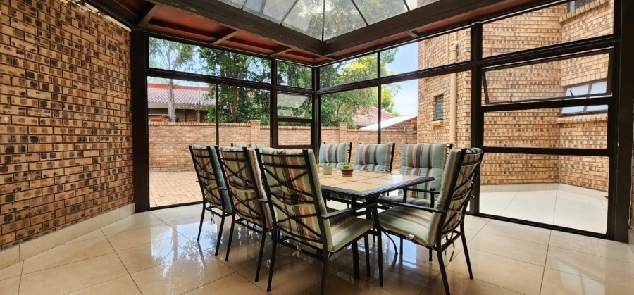 5 Bedroom Property for Sale in Sunward Park Gauteng