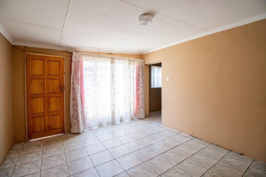 5 Bedroom Property for Sale in Impala Park Gauteng