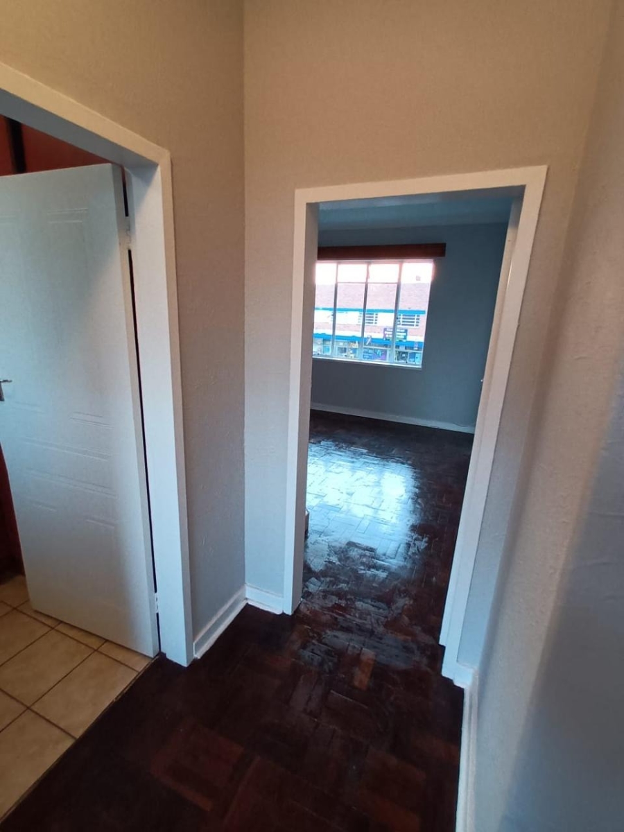 To Let 2 Bedroom Property for Rent in Dalview Gauteng