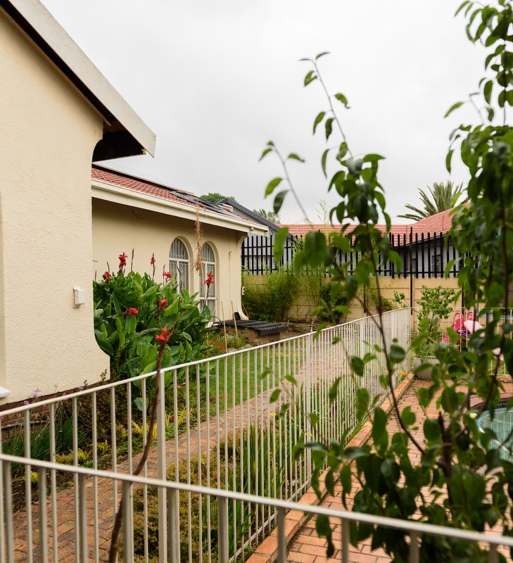 4 Bedroom Property for Sale in Glen Marais Gauteng