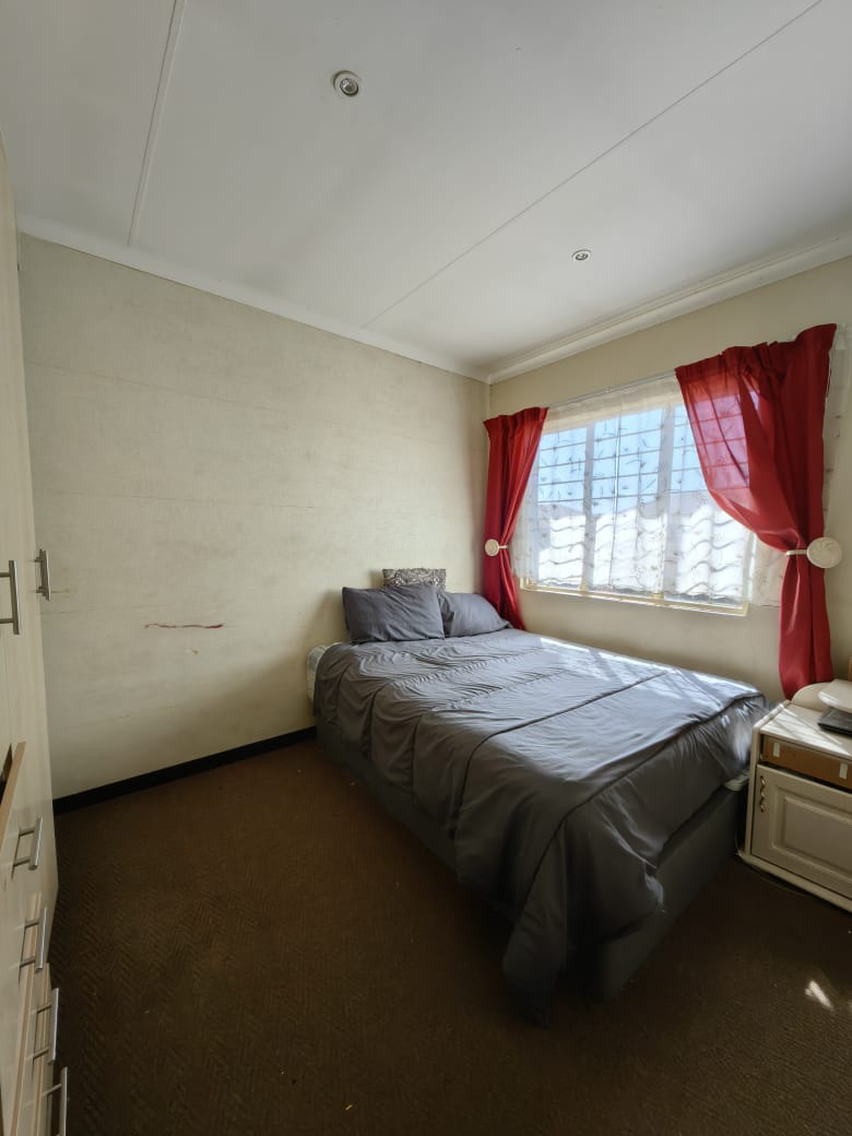 3 Bedroom Property for Sale in Annlin Gauteng