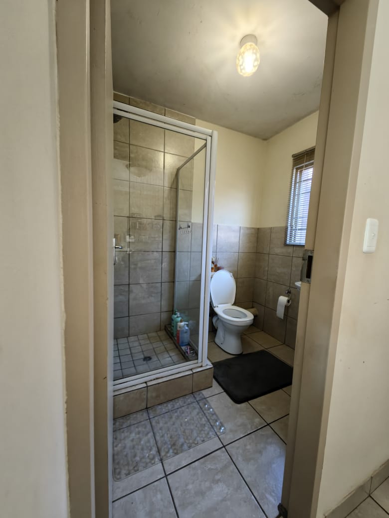 3 Bedroom Property for Sale in Annlin Gauteng