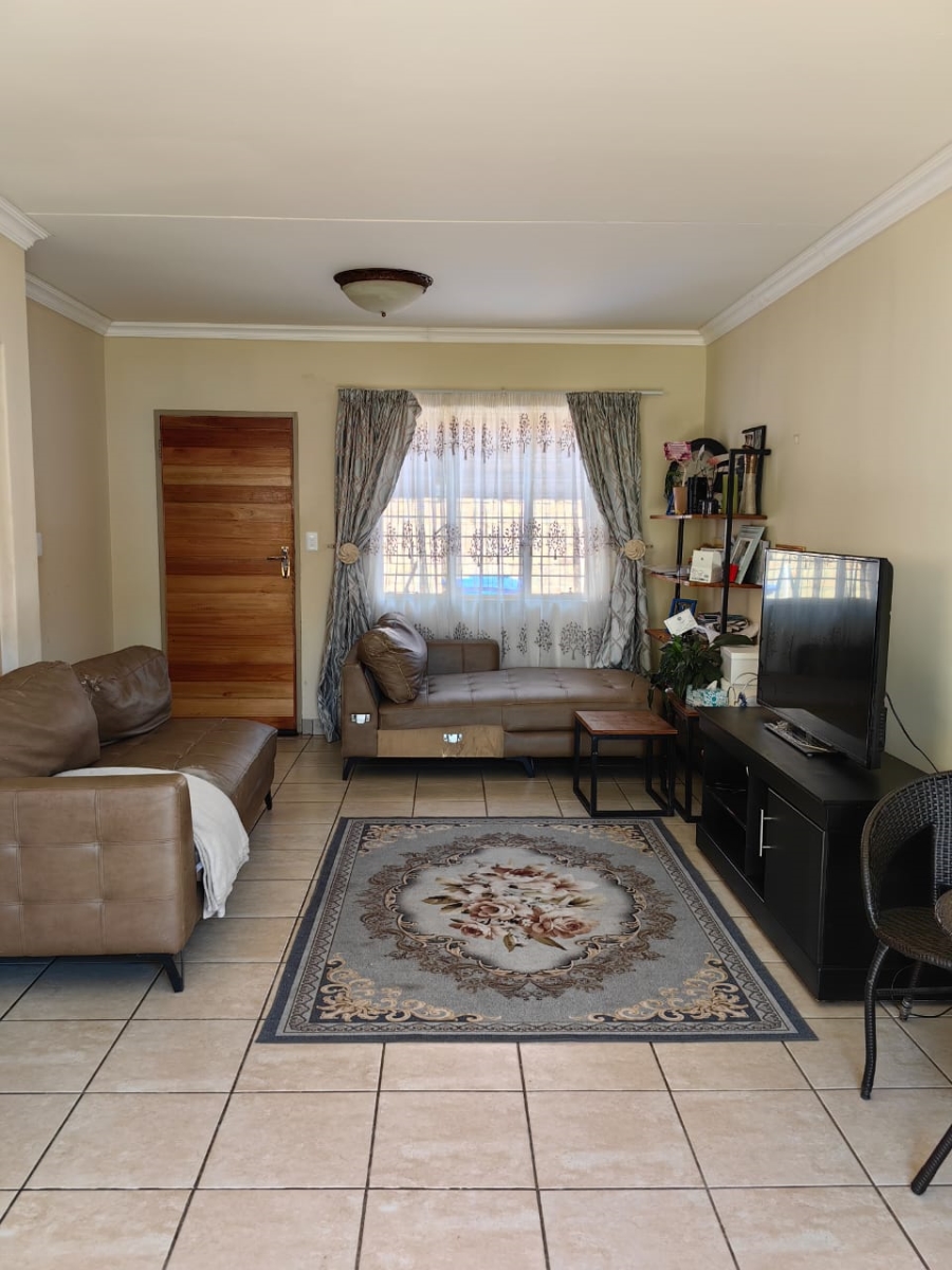 3 Bedroom Property for Sale in Annlin Gauteng