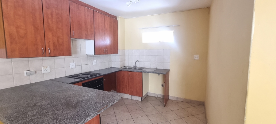 2 Bedroom Property for Sale in North Riding Gauteng