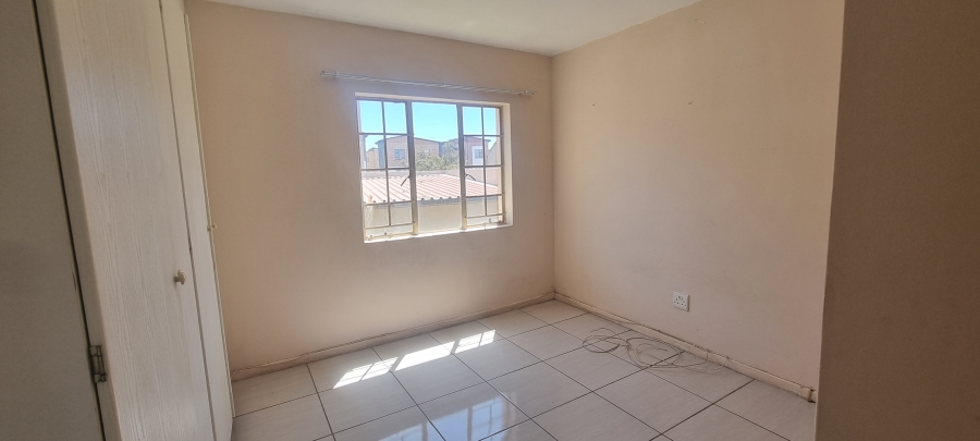 2 Bedroom Property for Sale in North Riding Gauteng