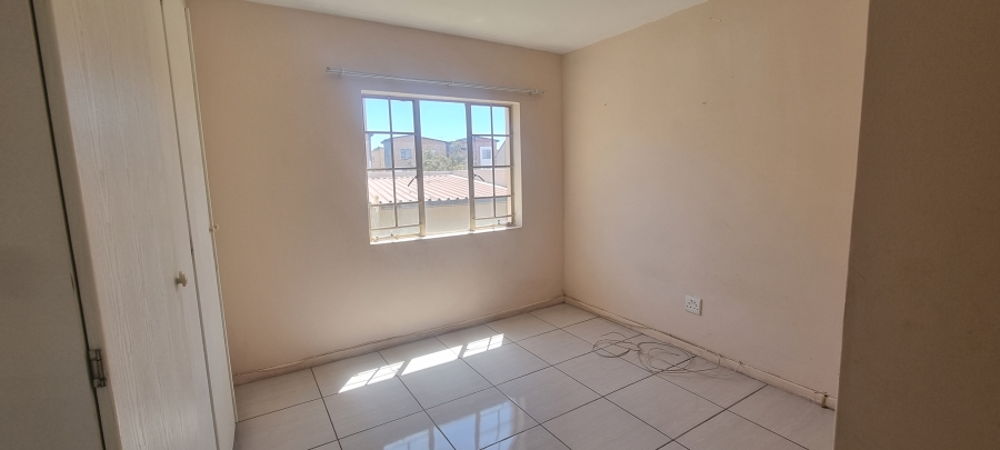 2 Bedroom Property for Sale in North Riding Gauteng