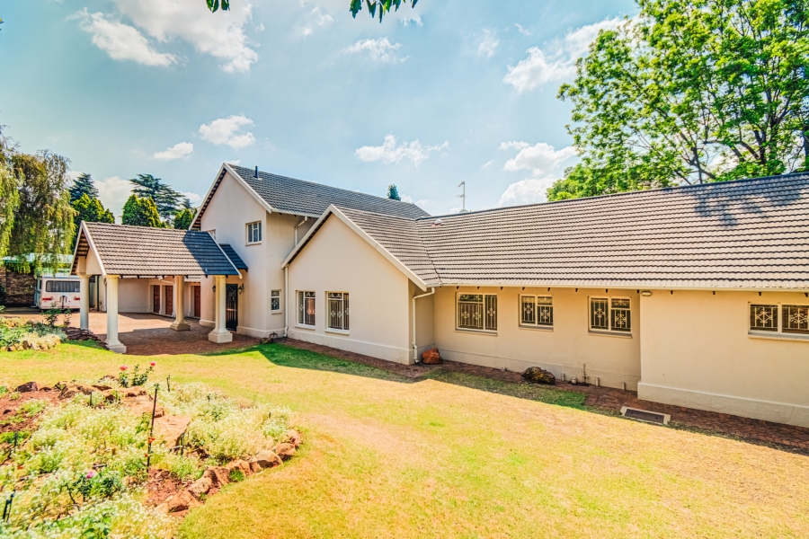 5 Bedroom Property for Sale in Bedfordview Gauteng