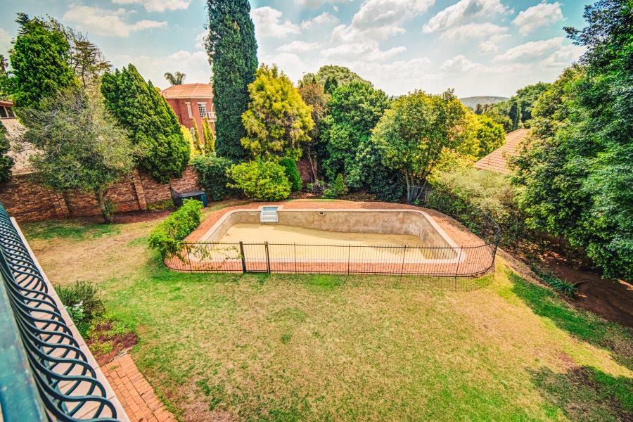 5 Bedroom Property for Sale in Bedfordview Gauteng