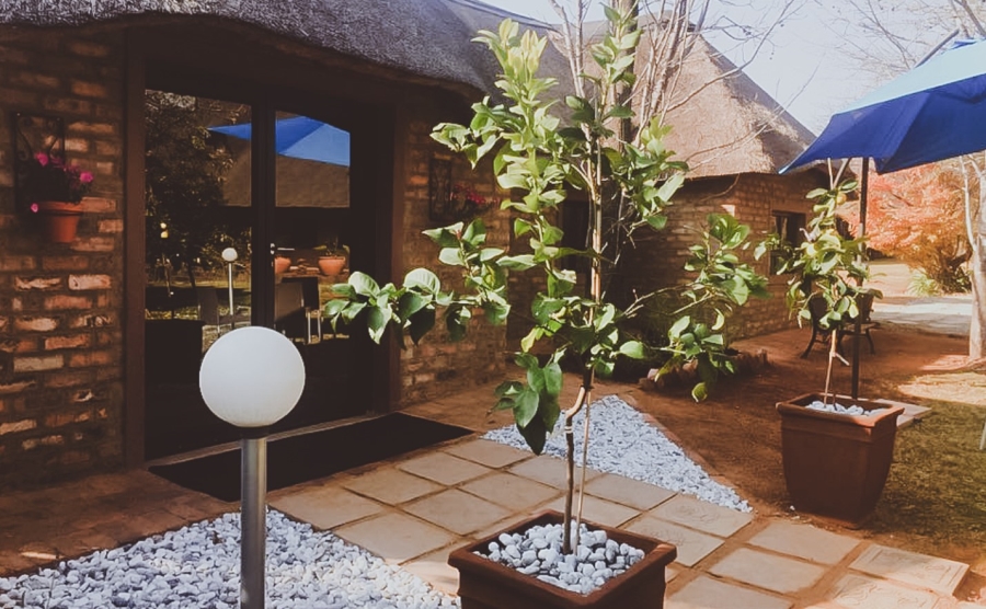 9 Bedroom Property for Sale in Glen Austin Gauteng