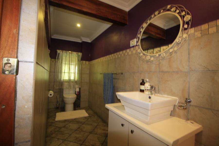 9 Bedroom Property for Sale in Glen Austin Gauteng