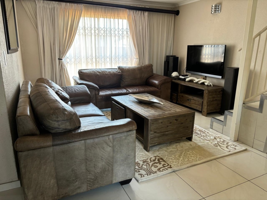 To Let 3 Bedroom Property for Rent in Terenure Gauteng