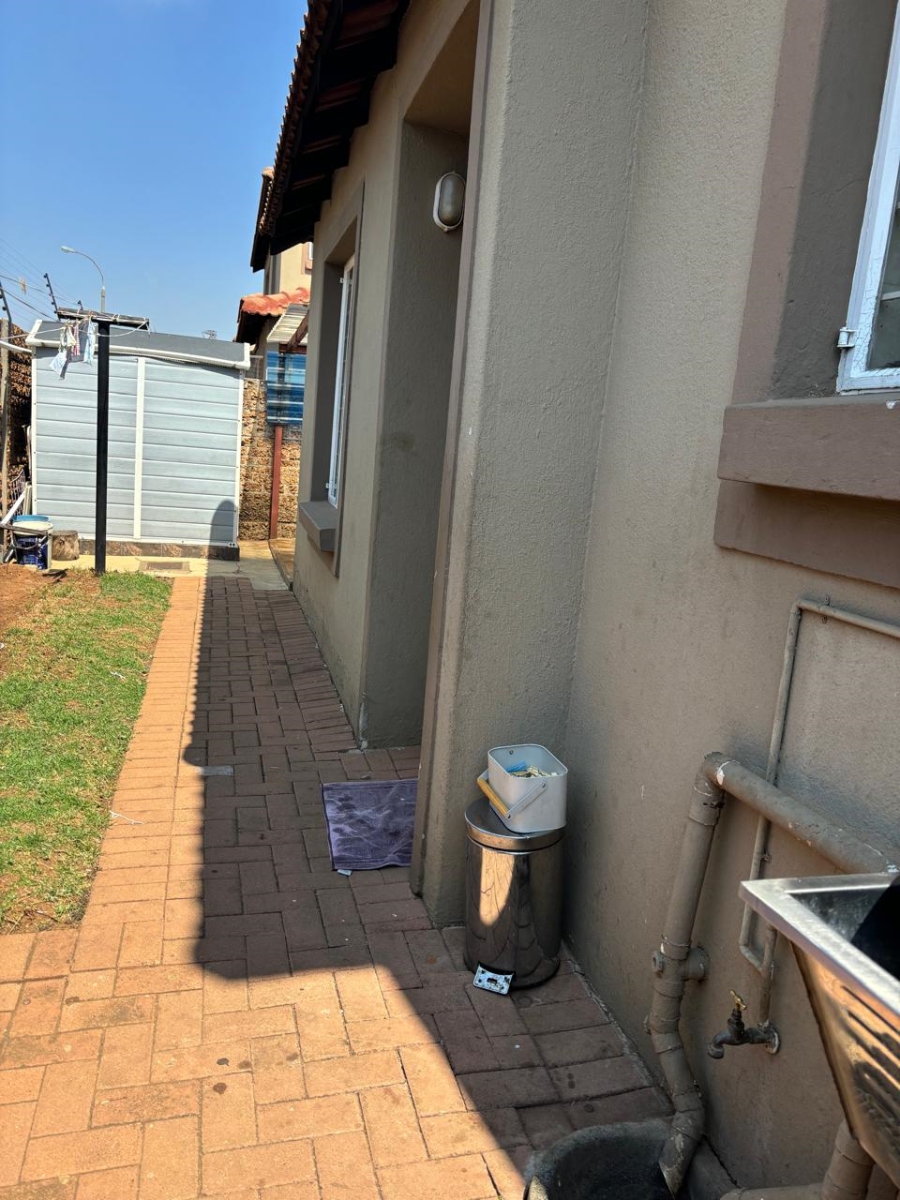 To Let 3 Bedroom Property for Rent in Terenure Gauteng