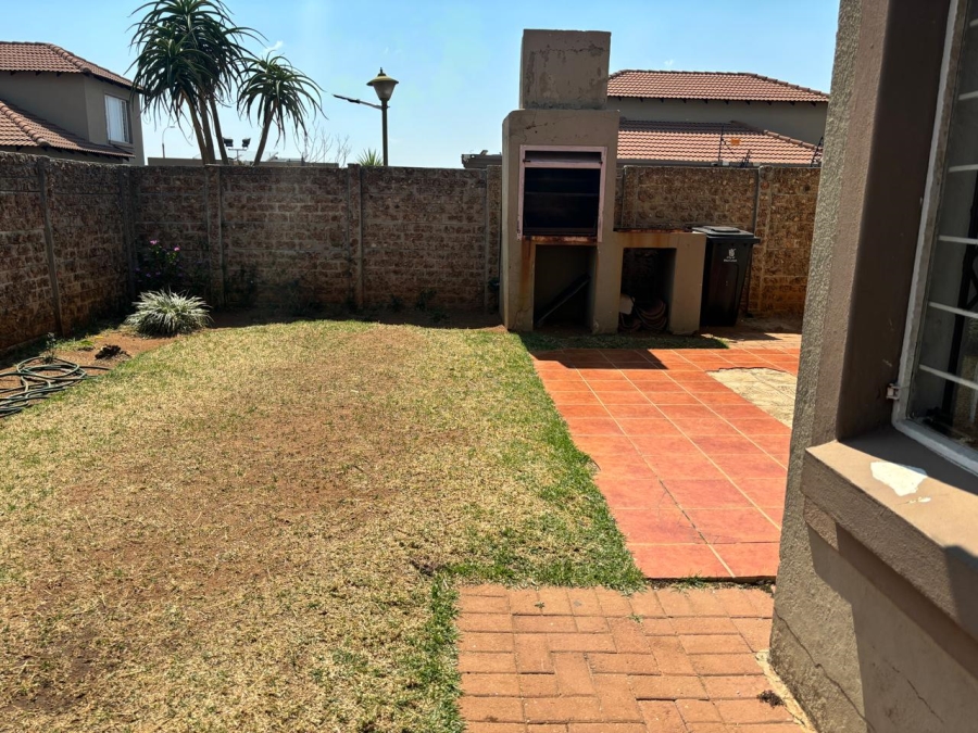 To Let 3 Bedroom Property for Rent in Terenure Gauteng