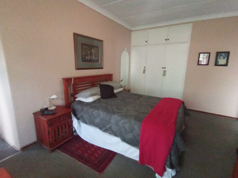 3 Bedroom Property for Sale in Risiville Gauteng