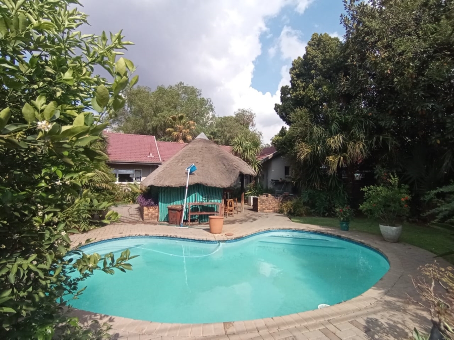 3 Bedroom Property for Sale in Risiville Gauteng