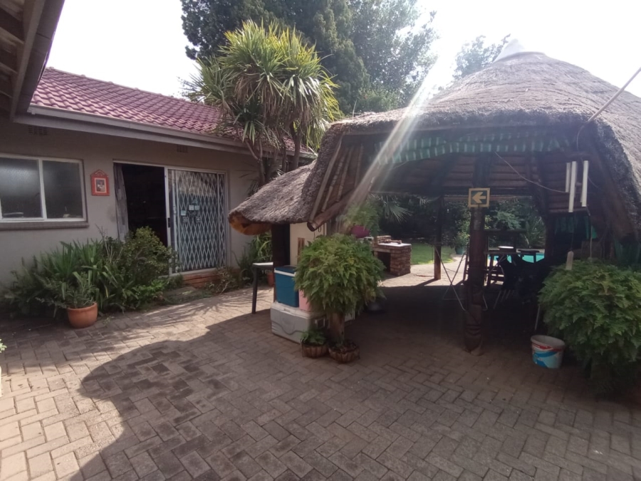 3 Bedroom Property for Sale in Risiville Gauteng