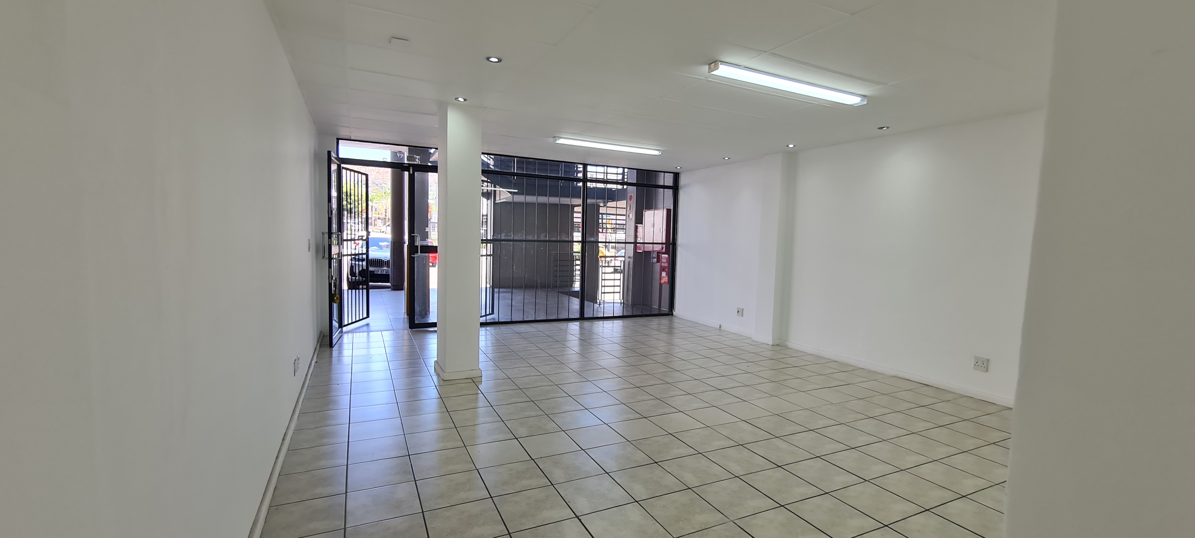 To Let commercial Property for Rent in Windsor West Gauteng