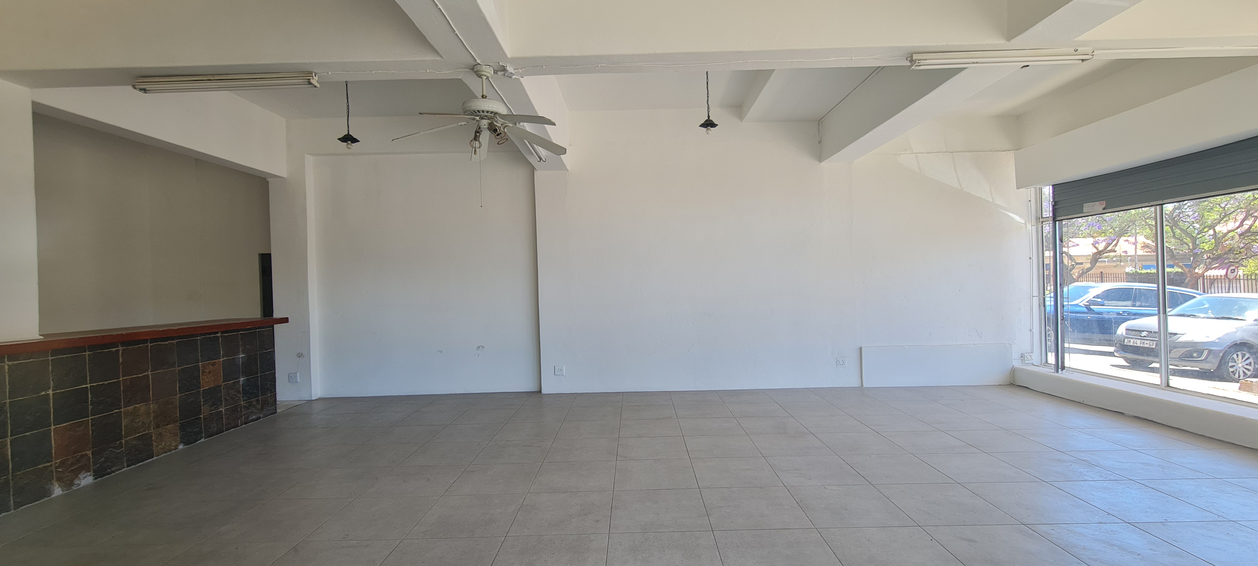 To Let commercial Property for Rent in Blairgowrie Gauteng