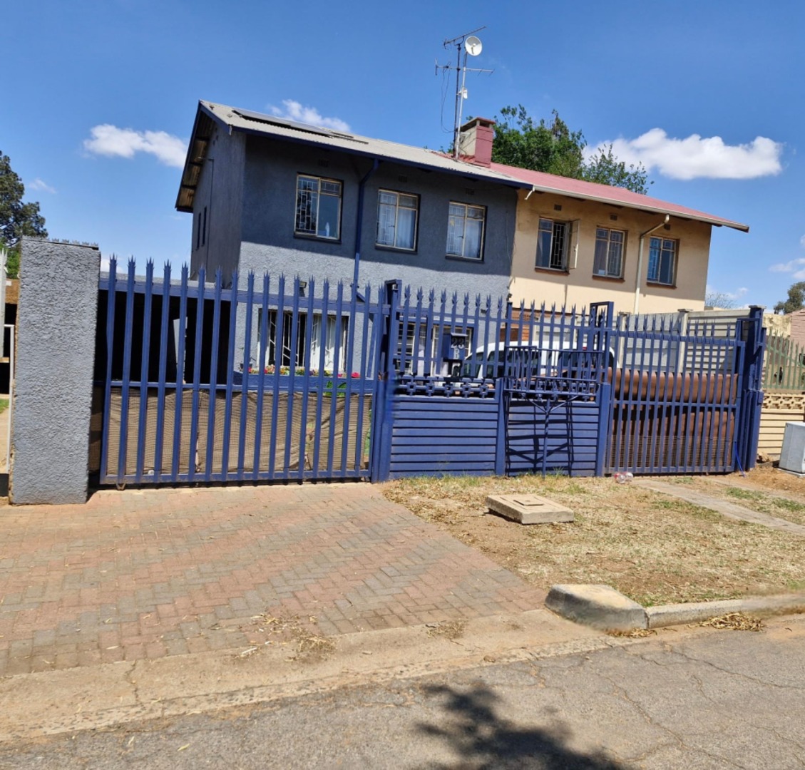 3 Bedroom Property for Sale in Vanderbijlpark Cw 6 Gauteng