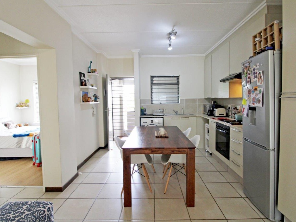 2 Bedroom Property for Sale in Bryanston Gauteng